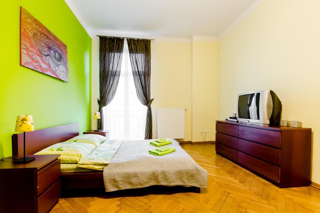 Fantasia Apartments كراكوفيا المظهر الخارجي الصورة