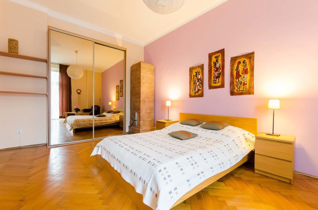 Fantasia Apartments كراكوفيا المظهر الخارجي الصورة