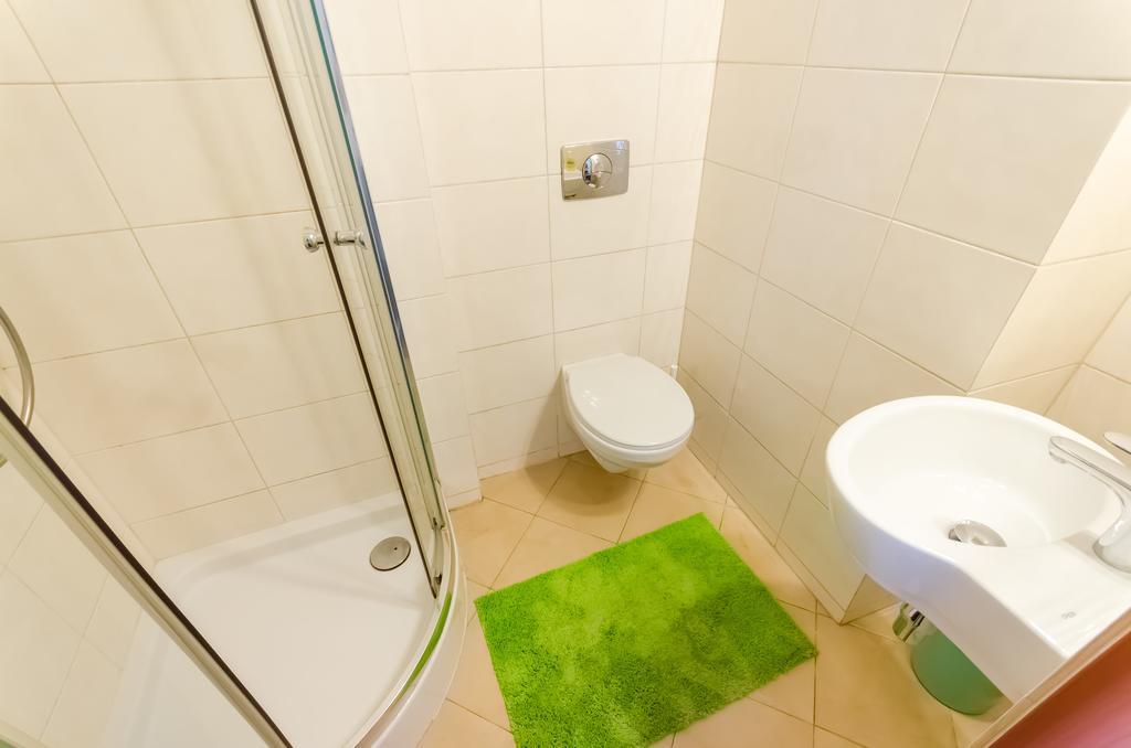 Fantasia Apartments كراكوفيا المظهر الخارجي الصورة