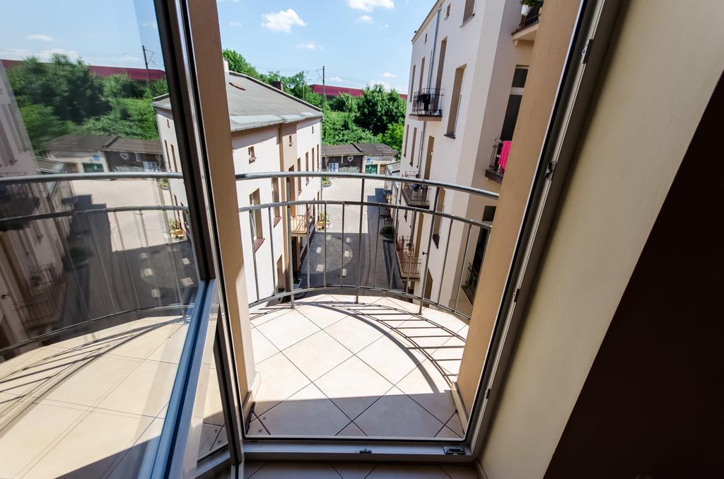 Fantasia Apartments كراكوفيا المظهر الخارجي الصورة
